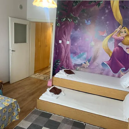 Elion House Apartment *
